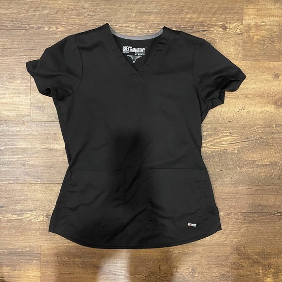 Women's V-Neck Shirred Back Solid Scrub Top - Picture 1 of 4